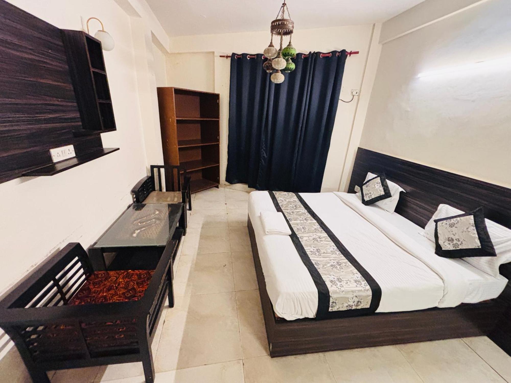 Hauz Khas Villa New Delhi Luaran gambar