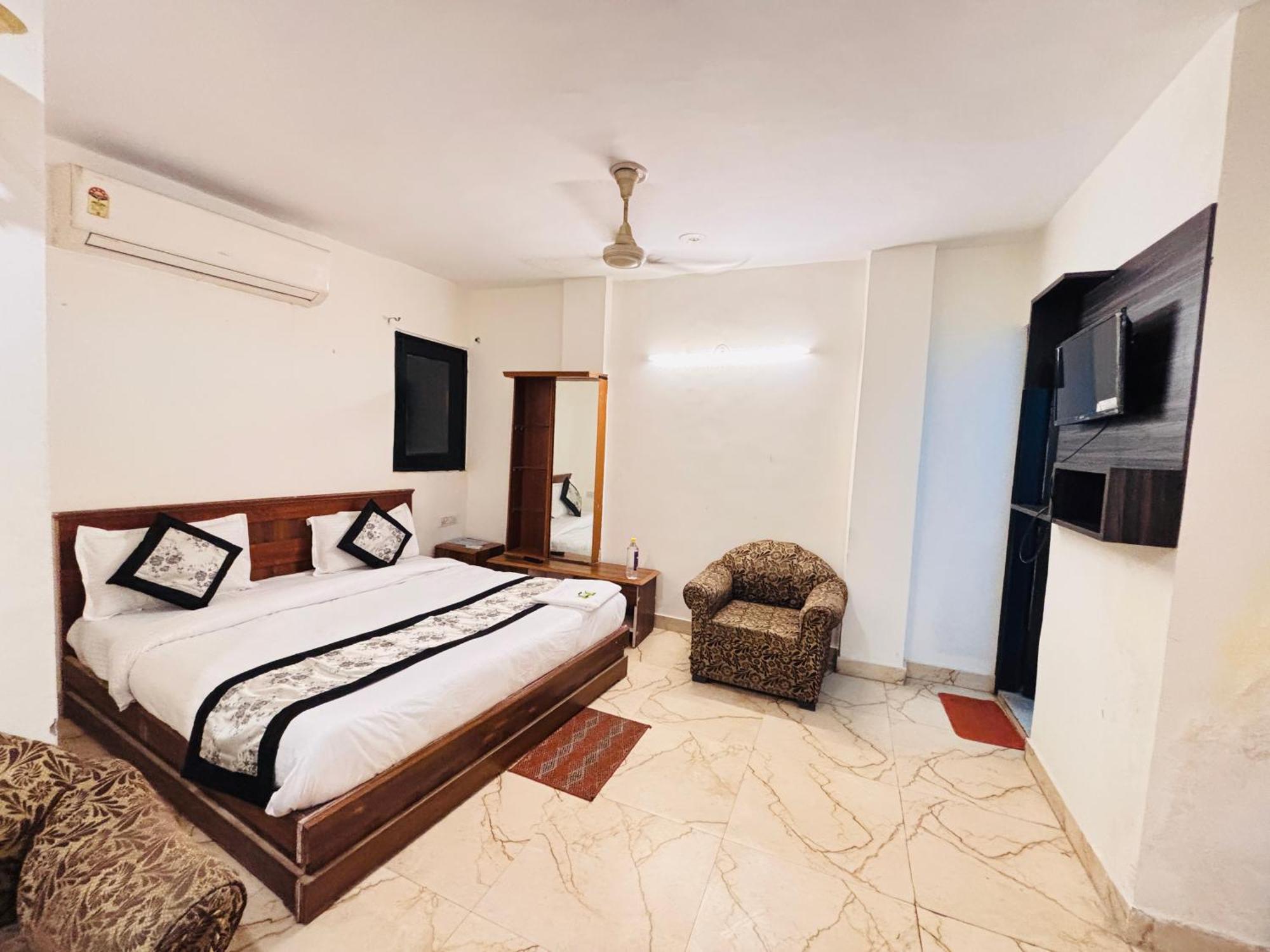 Hauz Khas Villa New Delhi Luaran gambar