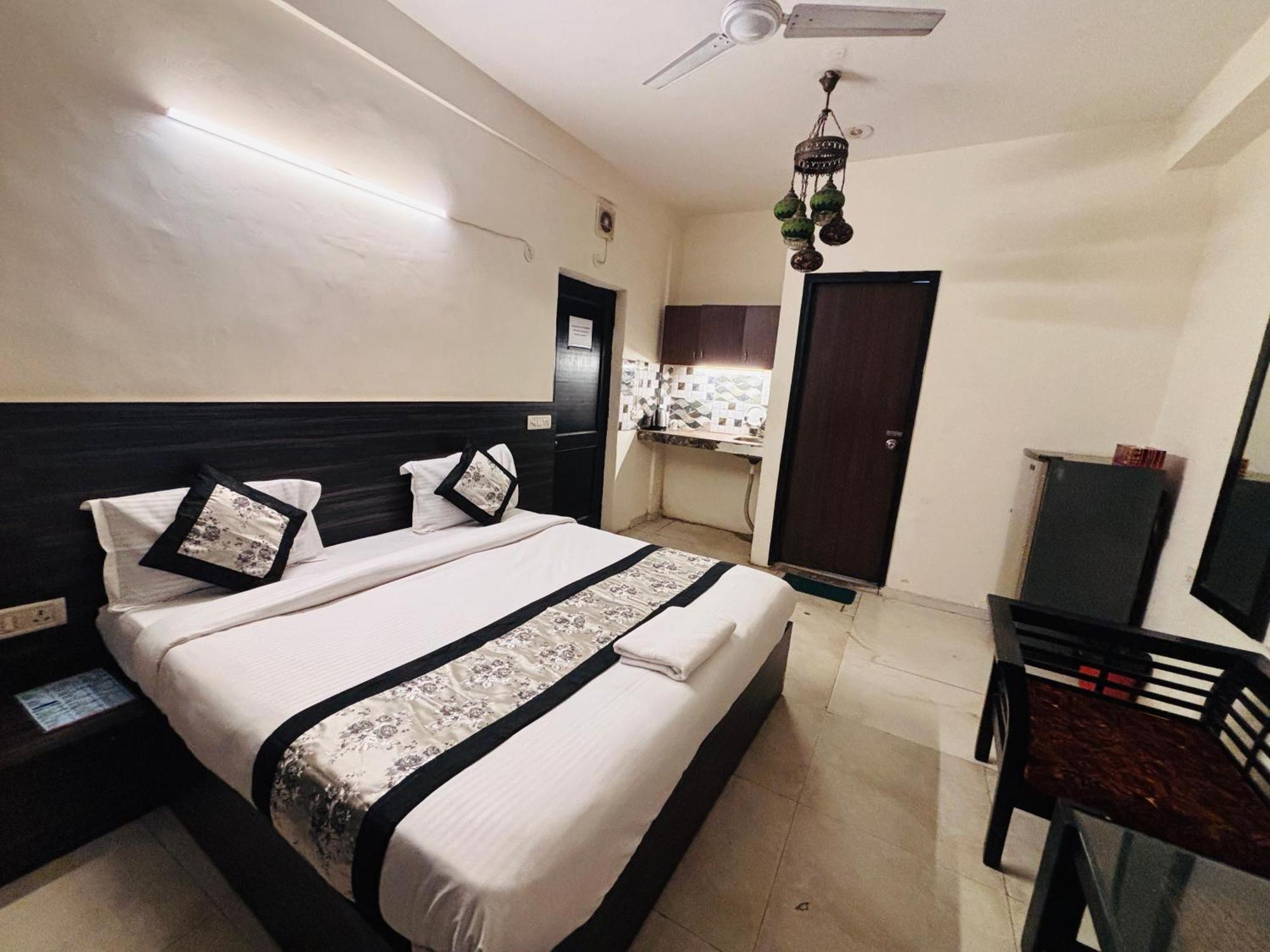 Hauz Khas Villa New Delhi Luaran gambar